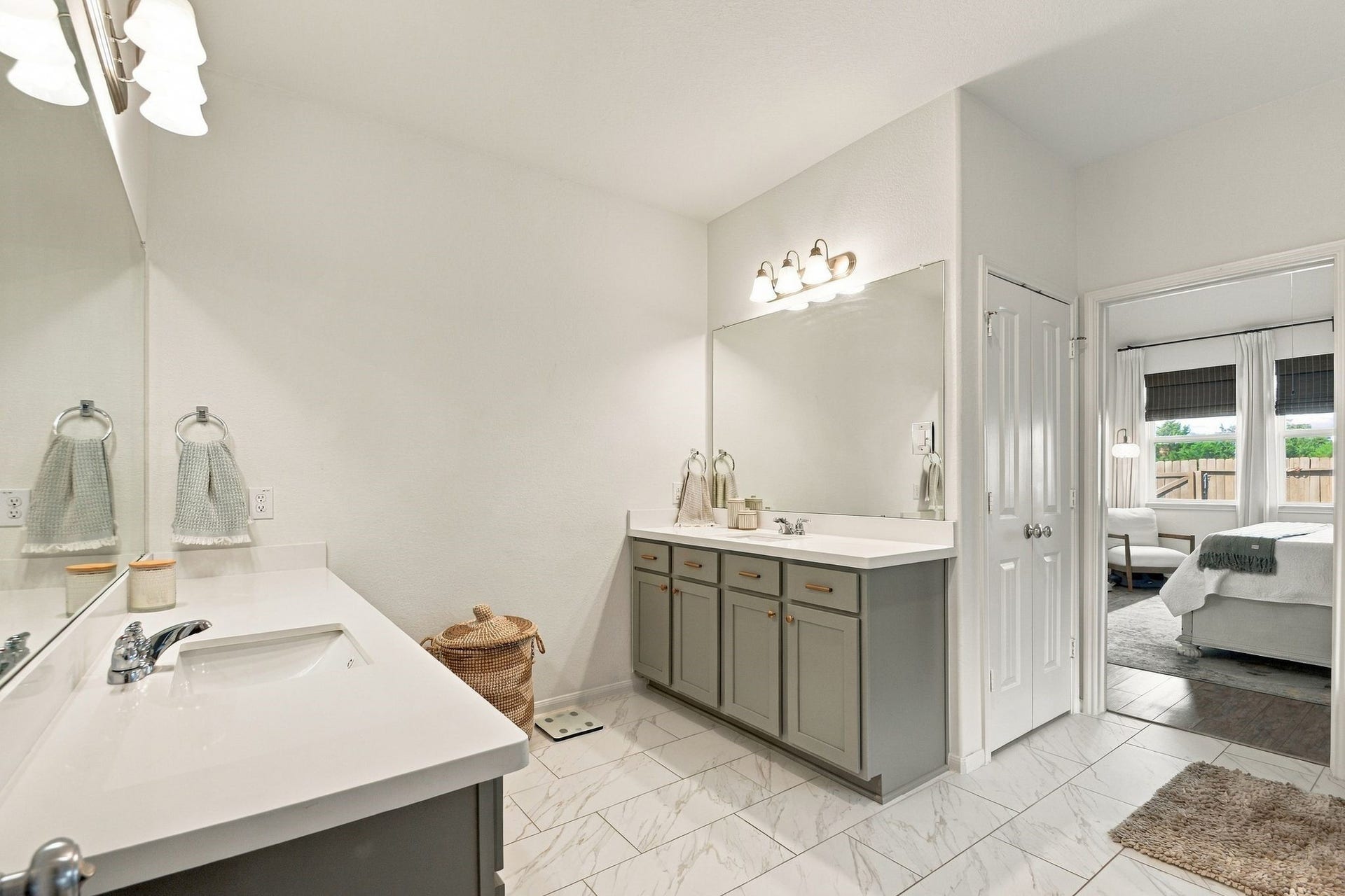 1853 Kenley Way, Alvin, TX 77511 1853 Kenley Way, Alvin, TX 77511