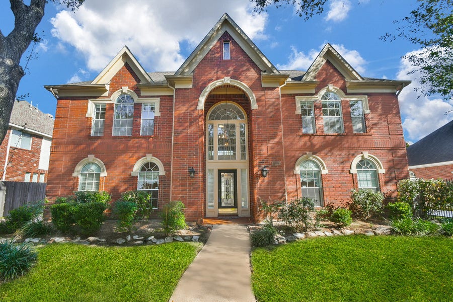 Property photo for 4323 Magnolia Lane, Sugar Land, TX
