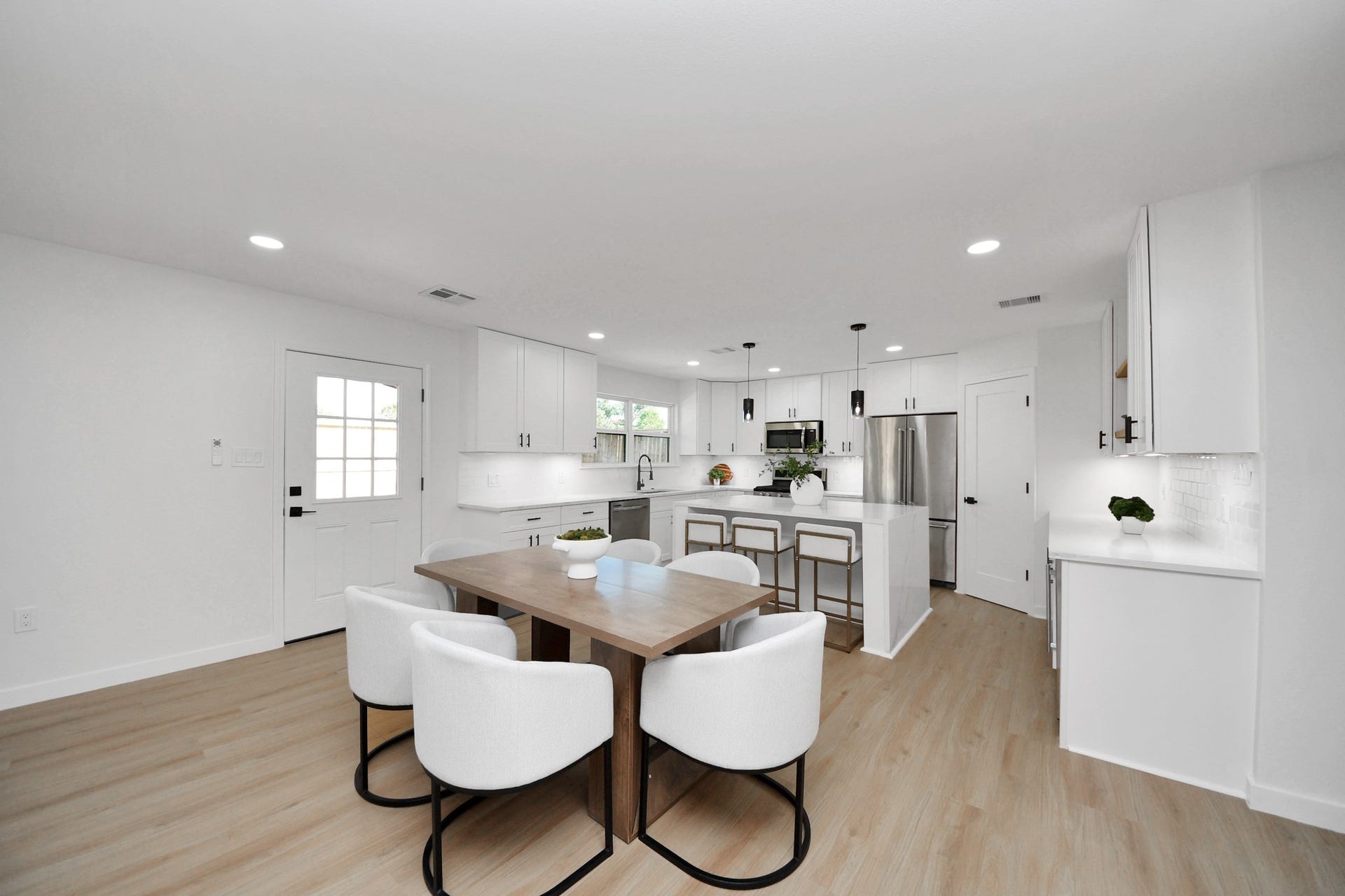 8110 Cedel Drive, Houston, TX 77055
