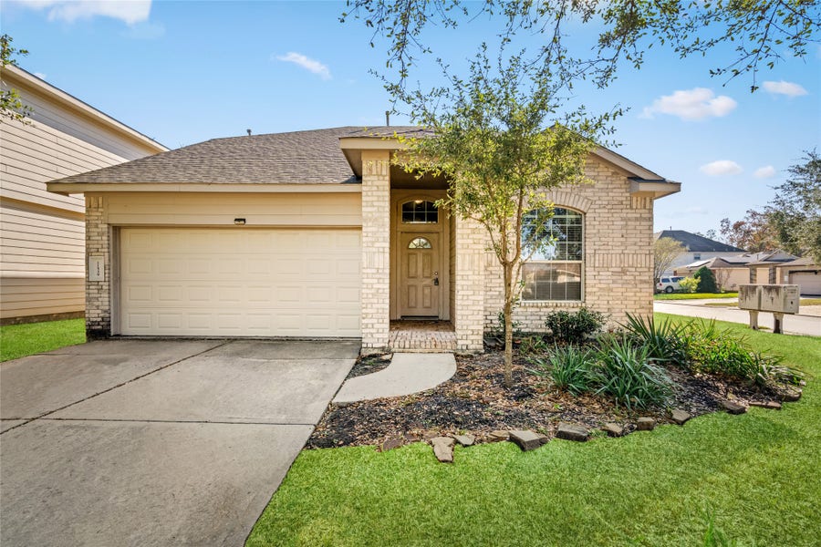 Property photo for 11539 Stonepine Meadow Court, Tomball, TX