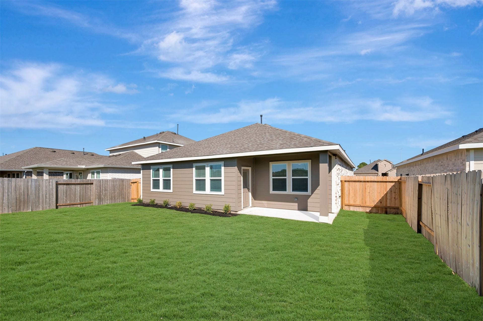 431 East Rose Marie Lane, Montgomery, TX 77356 Peaceful backyard