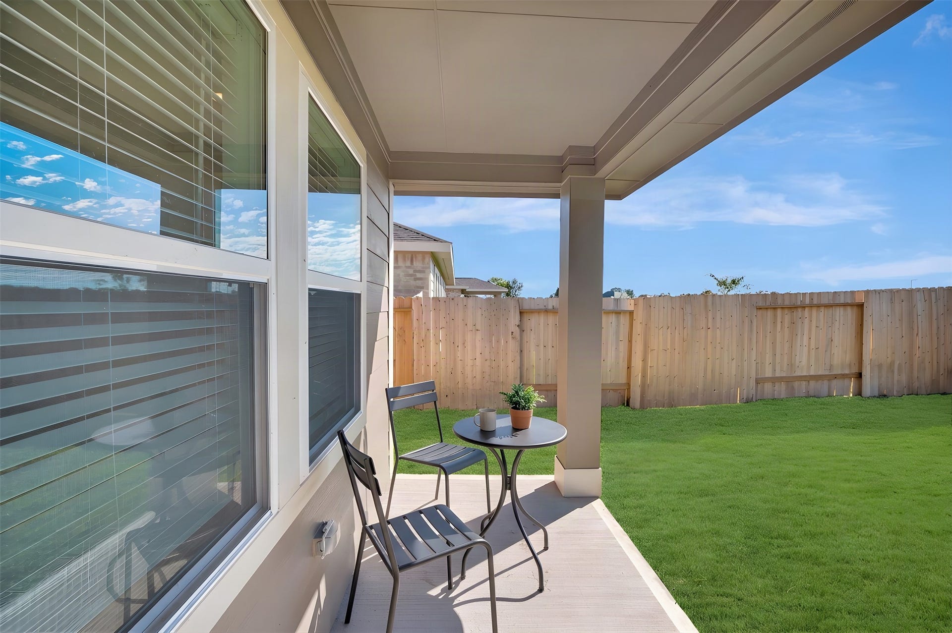 431 East Rose Marie Lane, Montgomery, TX 77356 Enjoy the outdoors on the covered patio