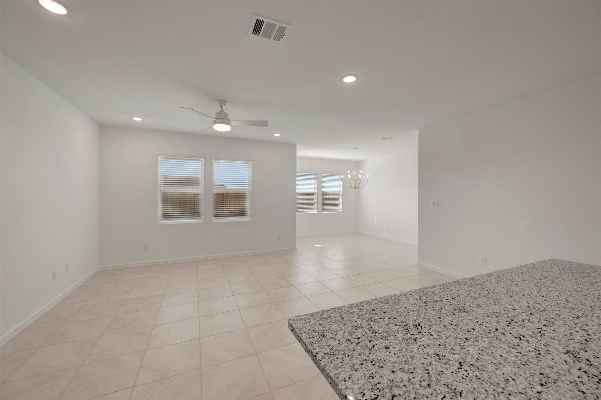 431 East Rose Marie Lane, Montgomery, TX 77356 Kitchen open to the great room and dining area