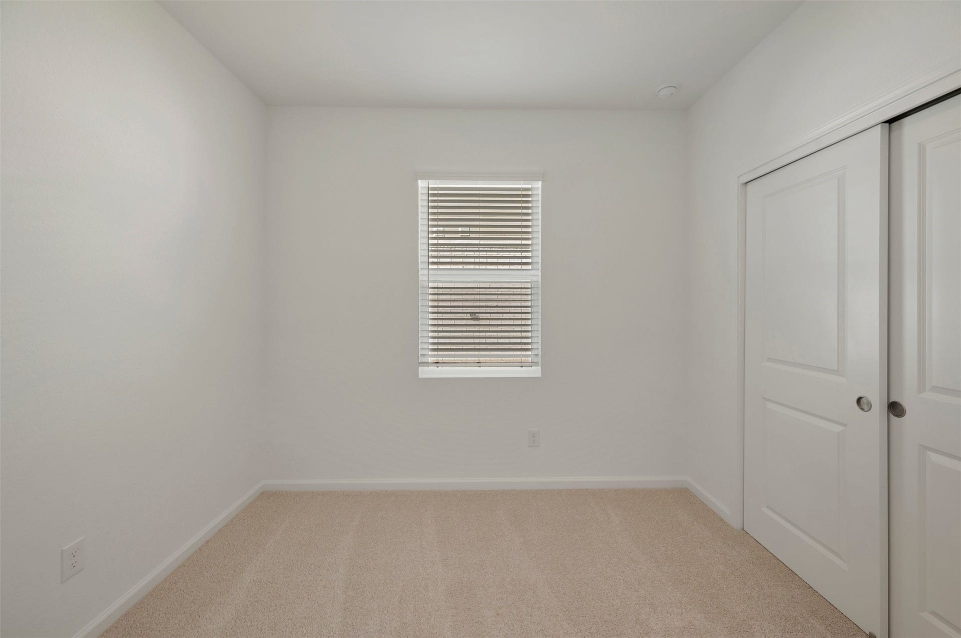 431 East Rose Marie Lane, Montgomery, TX 77356 Bedroom 2