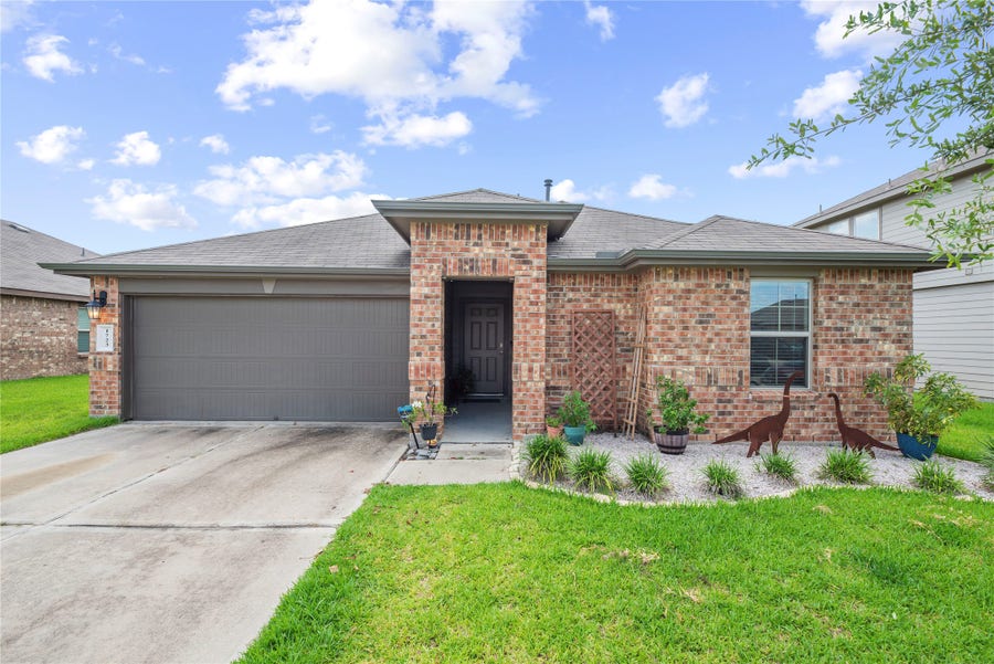 Property photo for 1723 Brownwood Ridge Court, Richmond, TX