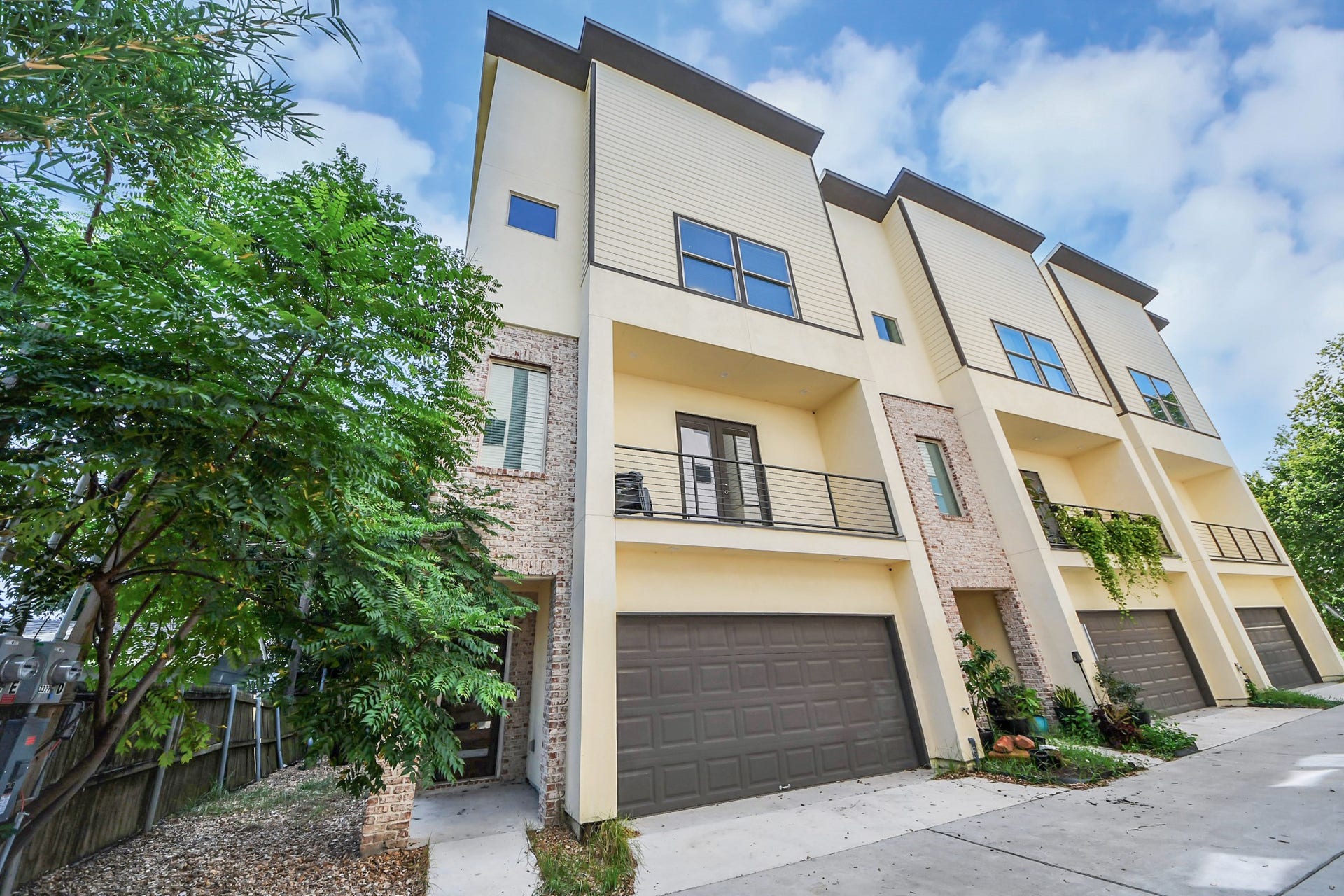 3327 Kilgore Street, #D, Houston, TX 77021 3327 Kilgore Street, #D, Houston, TX 77021