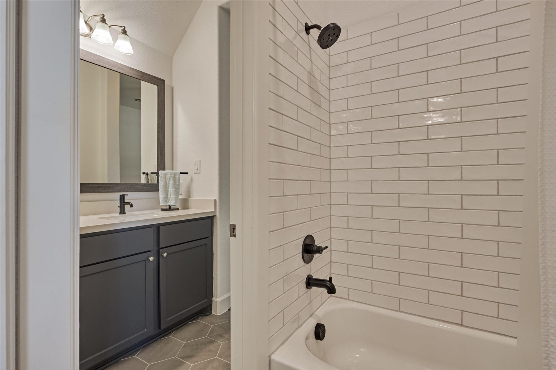 205 Patina Sorrel Drive, Montgomery, TX 77316 205 Patina Sorrel Drive, Montgomery, TX 77316