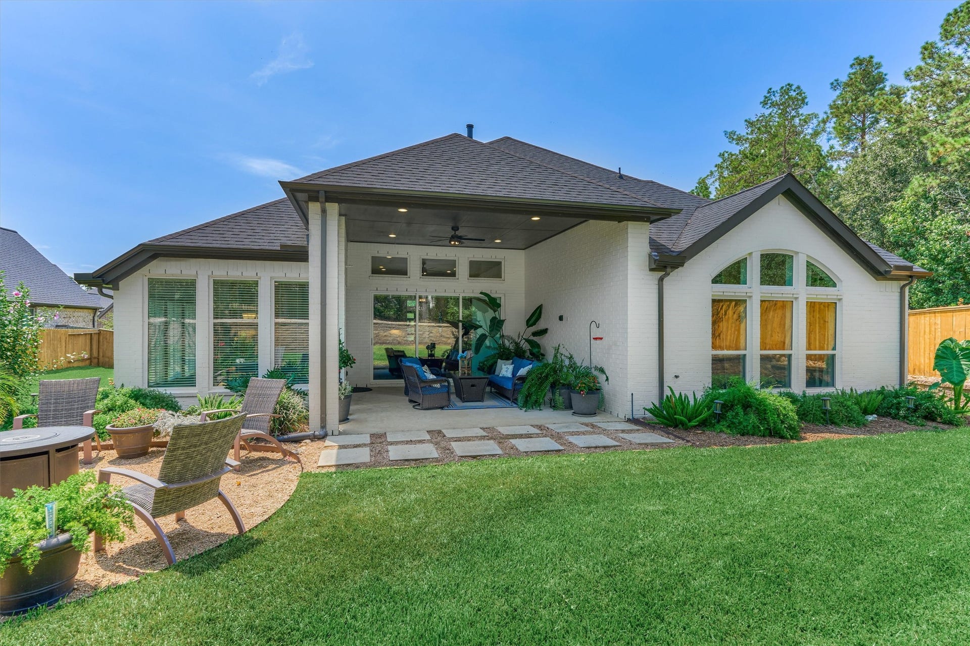 205 Patina Sorrel Drive, Montgomery, TX 77316 205 Patina Sorrel Drive, Montgomery, TX 77316
