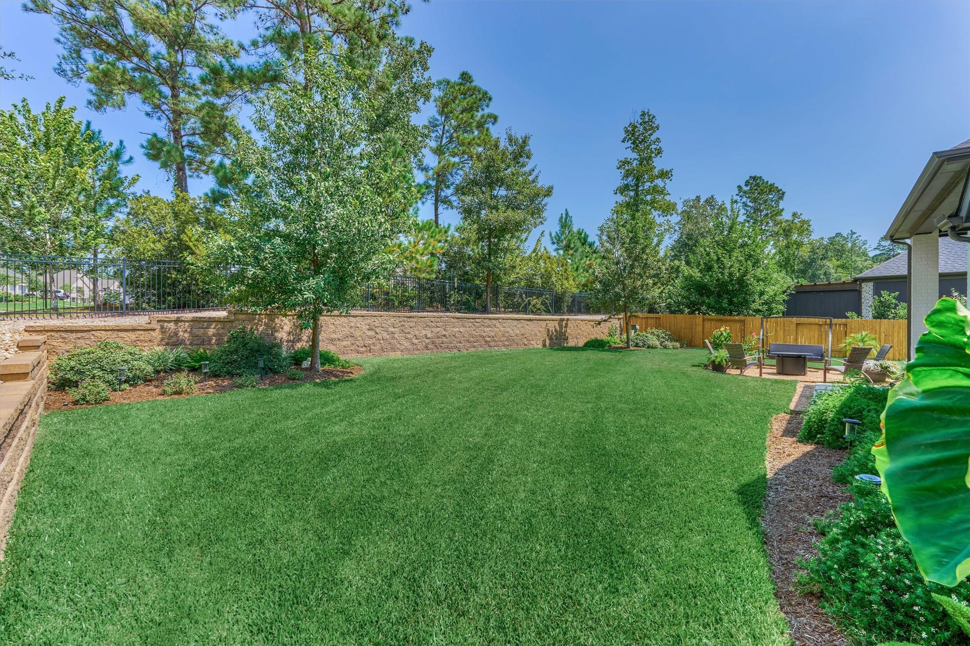 205 Patina Sorrel Drive, Montgomery, TX 77316 205 Patina Sorrel Drive, Montgomery, TX 77316