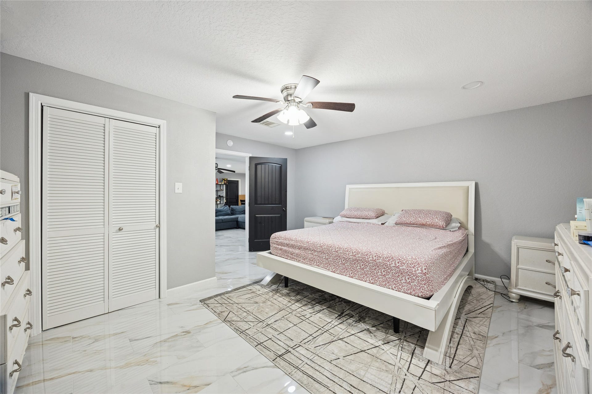 5815 Avenue G 1/2, Santa Fe, TX 77510 5815 Avenue G 1/2, Santa Fe, TX 77510