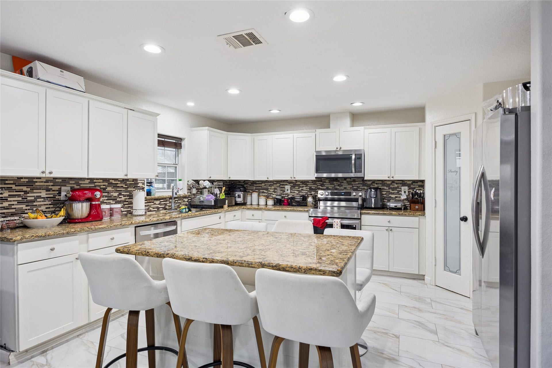 5815 Avenue G 1/2, Santa Fe, TX 77510 5815 Avenue G 1/2, Santa Fe, TX 77510