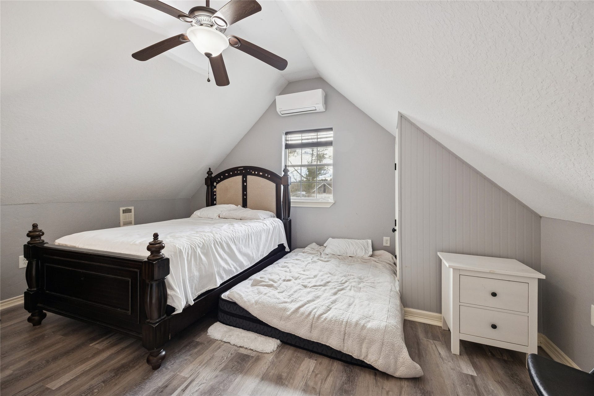 5815 Avenue G 1/2, Santa Fe, TX 77510 5815 Avenue G 1/2, Santa Fe, TX 77510