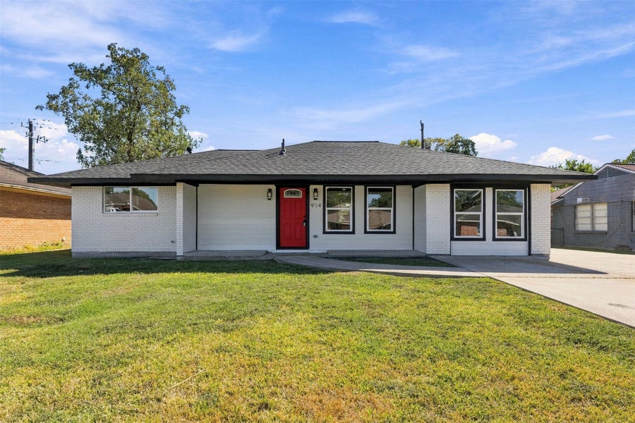 Property photo for 914 Gary Avenue, Pasadena, TX