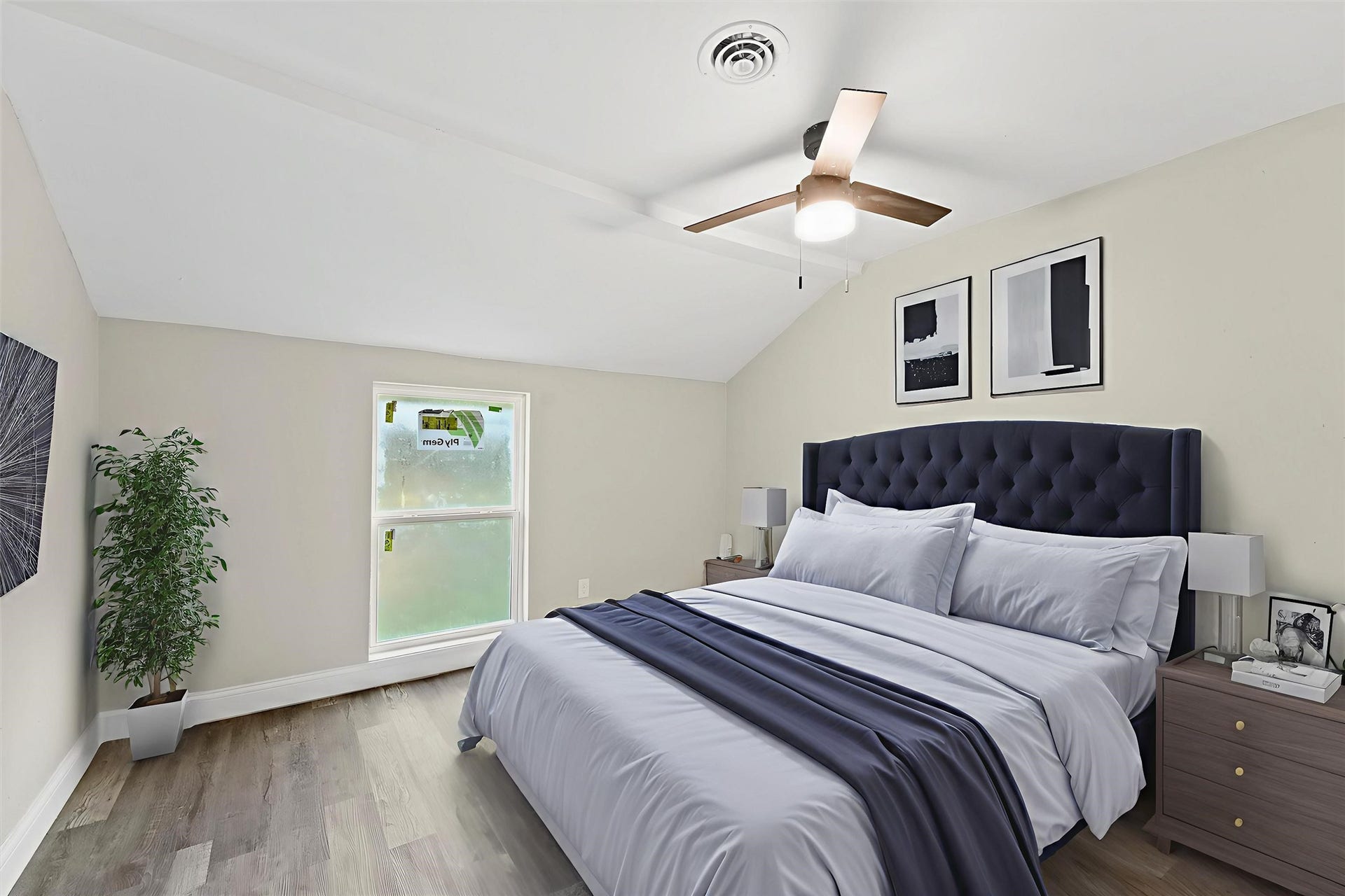 1405 Palm Street, La Marque, TX 77568 Staged Virtually
