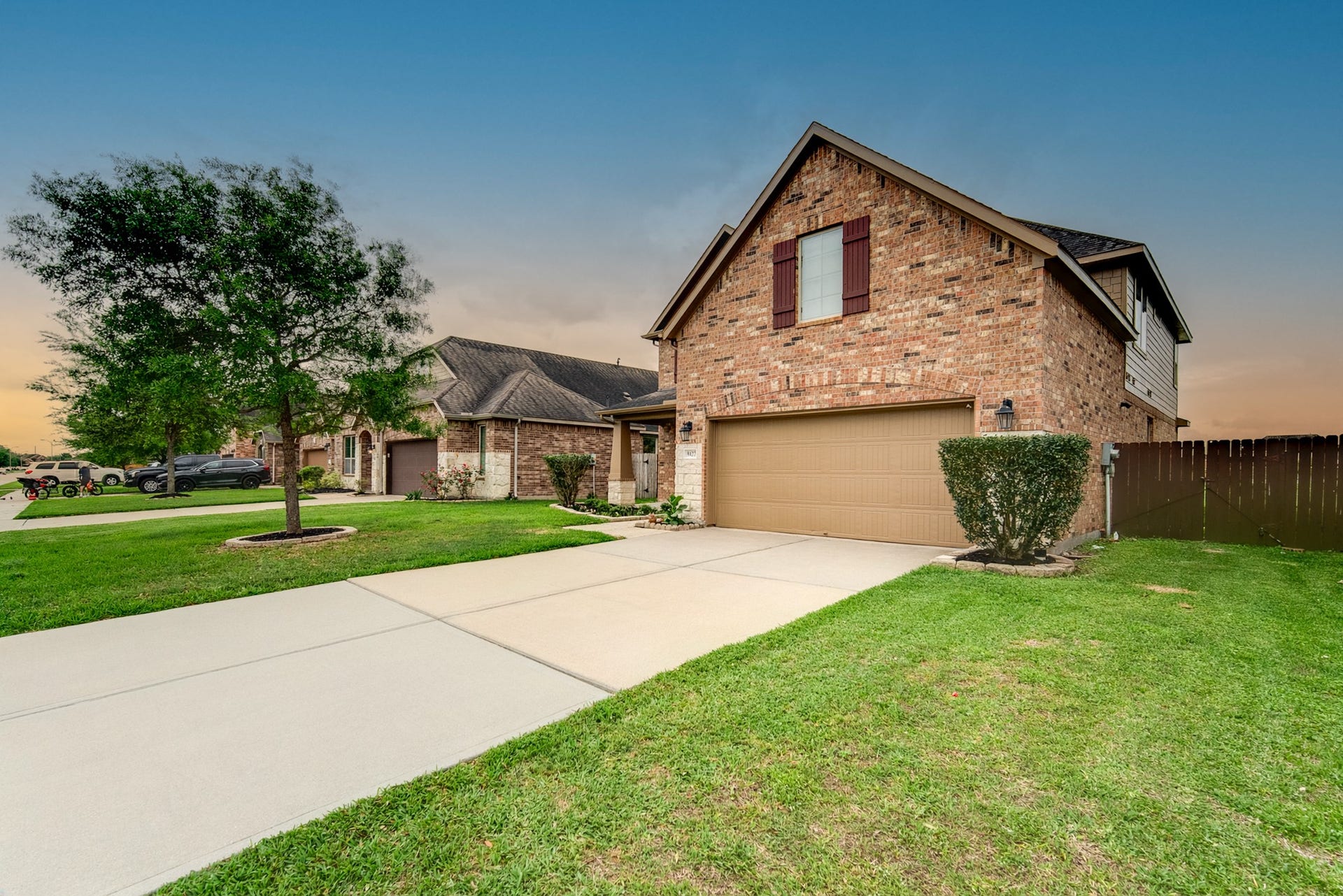 9422 Harmony Lake Lane, Richmond, TX 77469