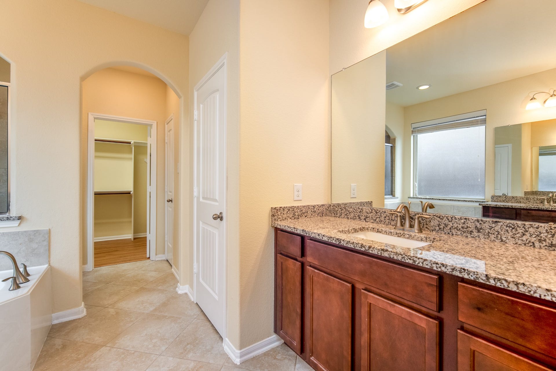 9422 Harmony Lake Lane, Richmond, TX 77469