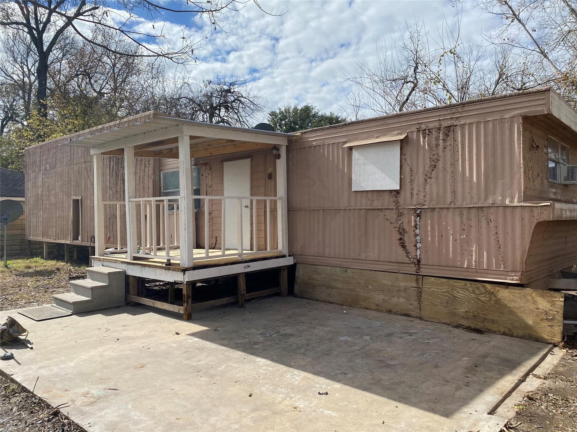 310 B Harris Road, #B, Highlands, TX 77562