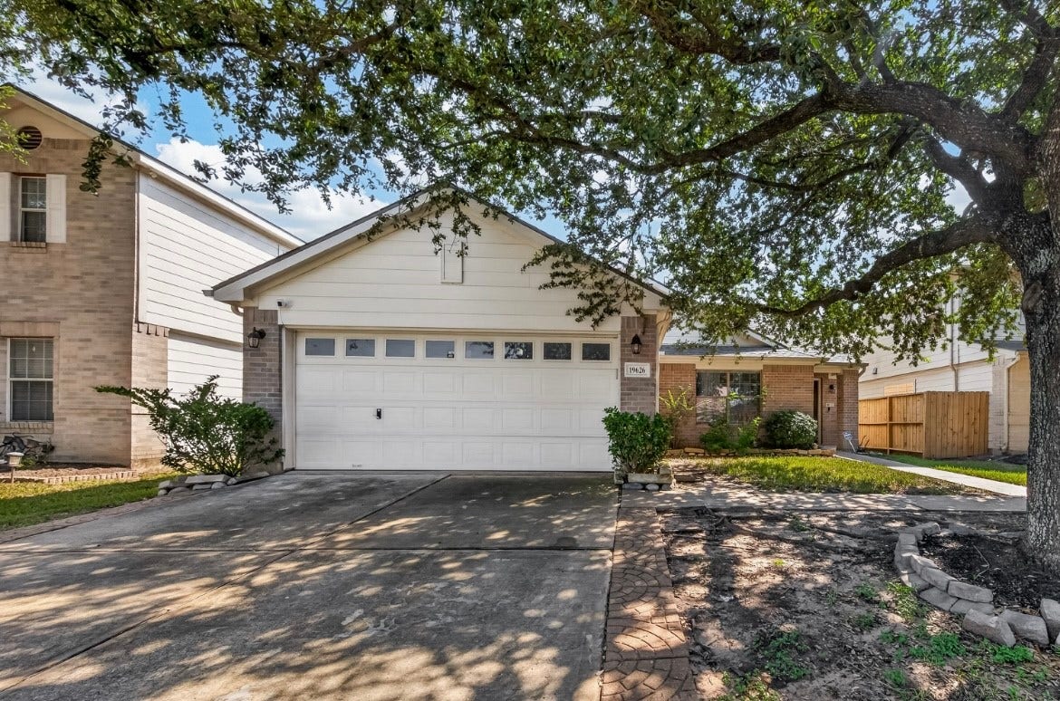 19626 Rippling Brook Lane, Tomball, TX 77375 19626 Rippling Brook Lane, Tomball, TX 77375