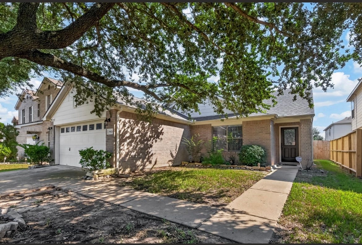 19626 Rippling Brook Lane, Tomball, TX 77375 19626 Rippling Brook Lane, Tomball, TX 77375