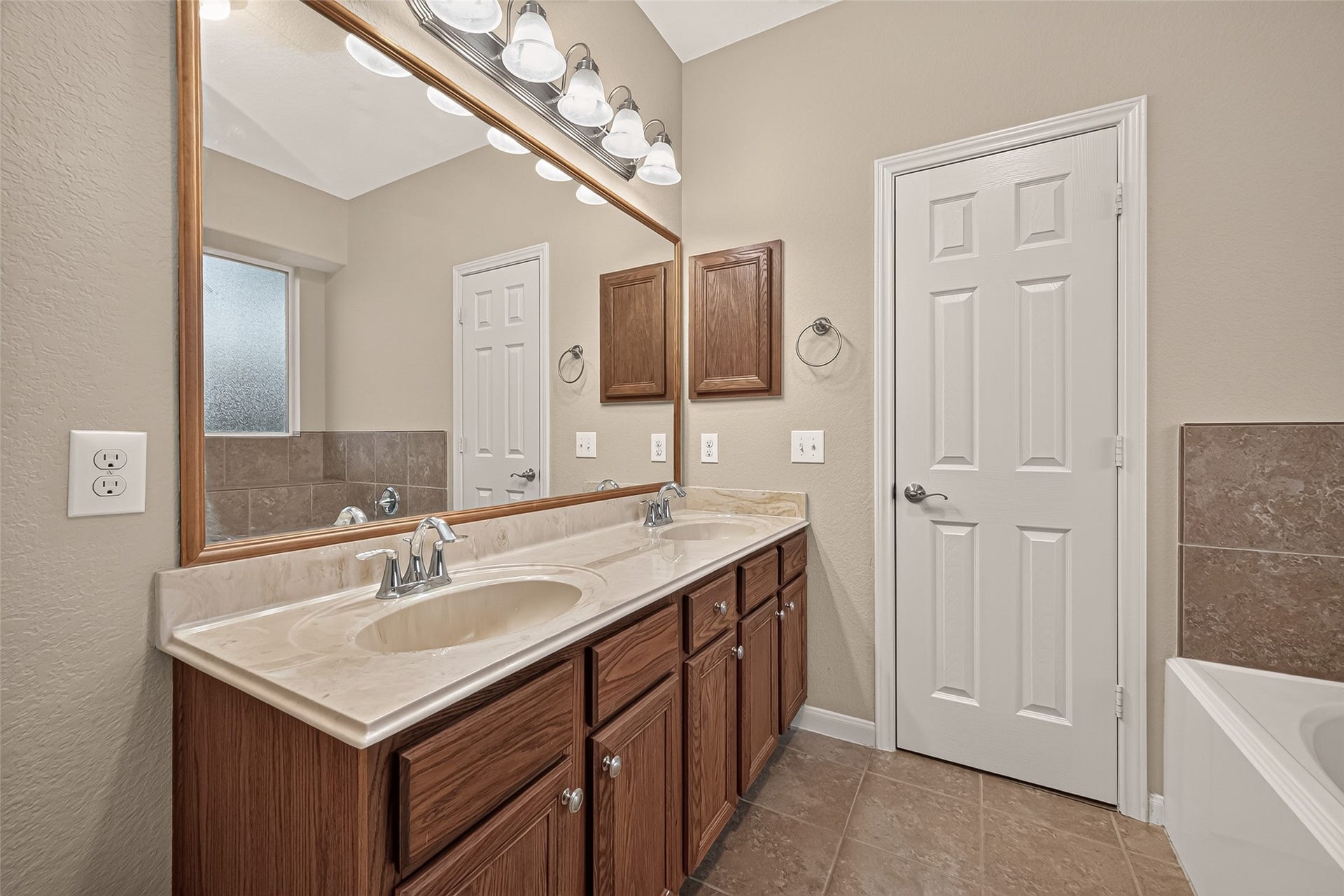 4903 Summer Ridge Drive, Conroe, TX 77303 4903 Summer Ridge Drive, Conroe, TX 77303