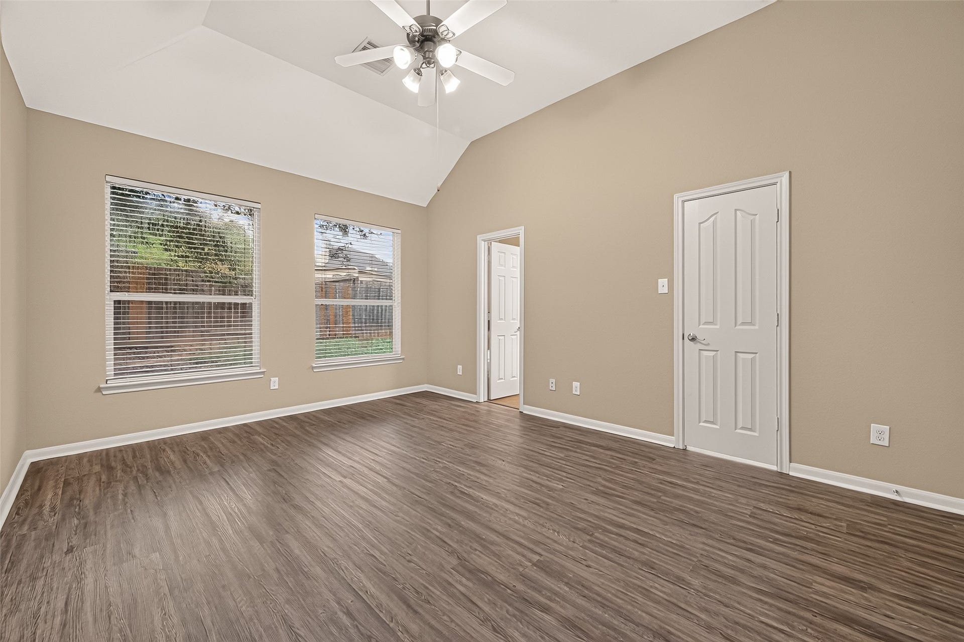 4903 Summer Ridge Drive, Conroe, TX 77303 4903 Summer Ridge Drive, Conroe, TX 77303