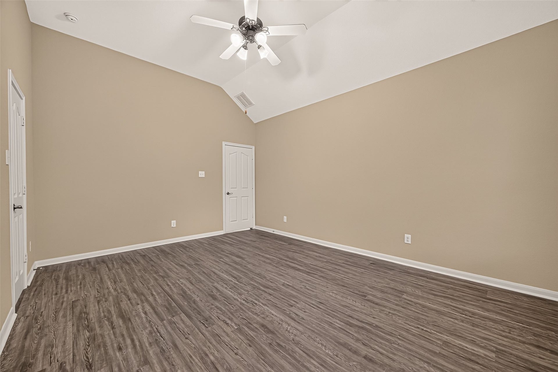 4903 Summer Ridge Drive, Conroe, TX 77303 4903 Summer Ridge Drive, Conroe, TX 77303