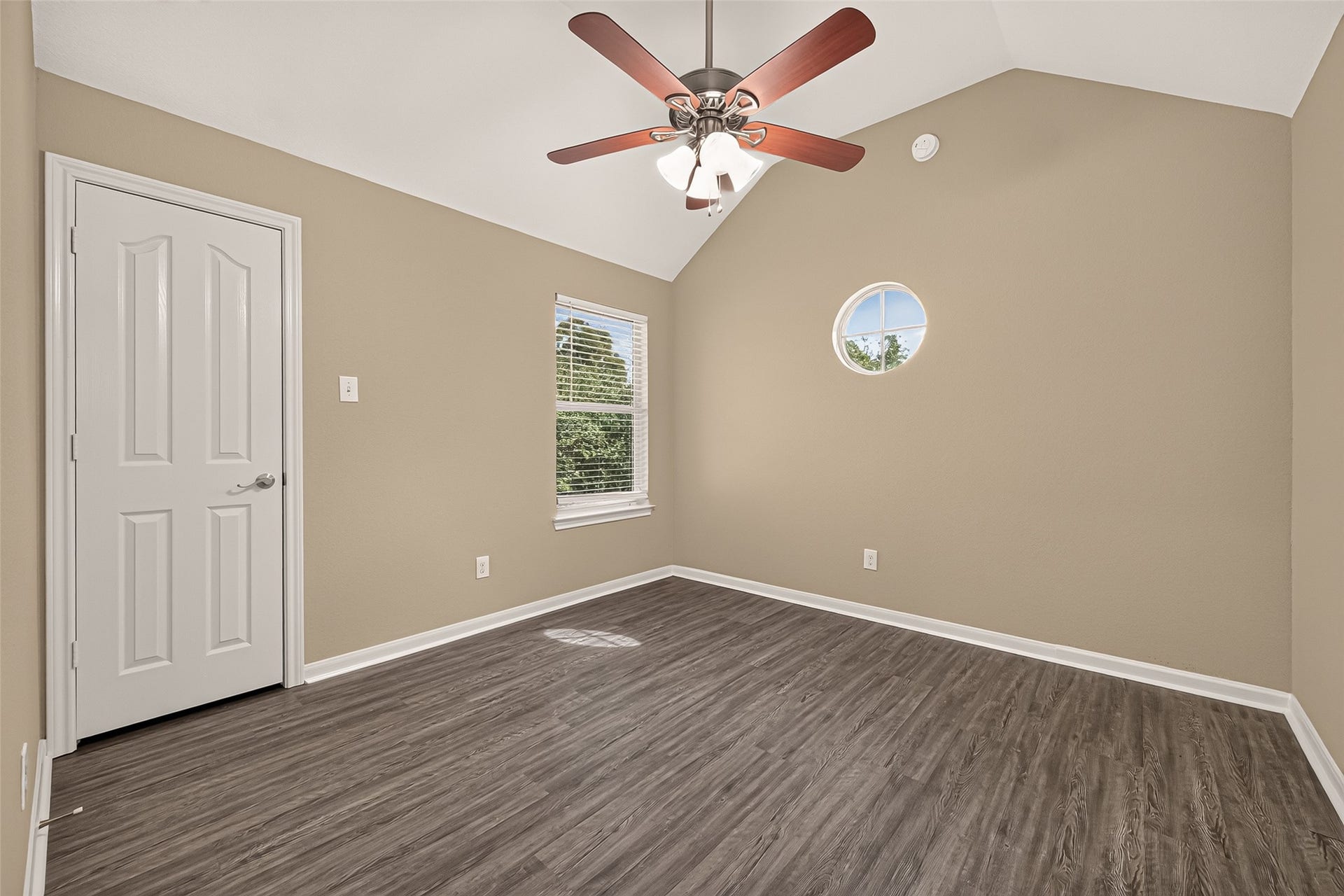 4903 Summer Ridge Drive, Conroe, TX 77303 4903 Summer Ridge Drive, Conroe, TX 77303