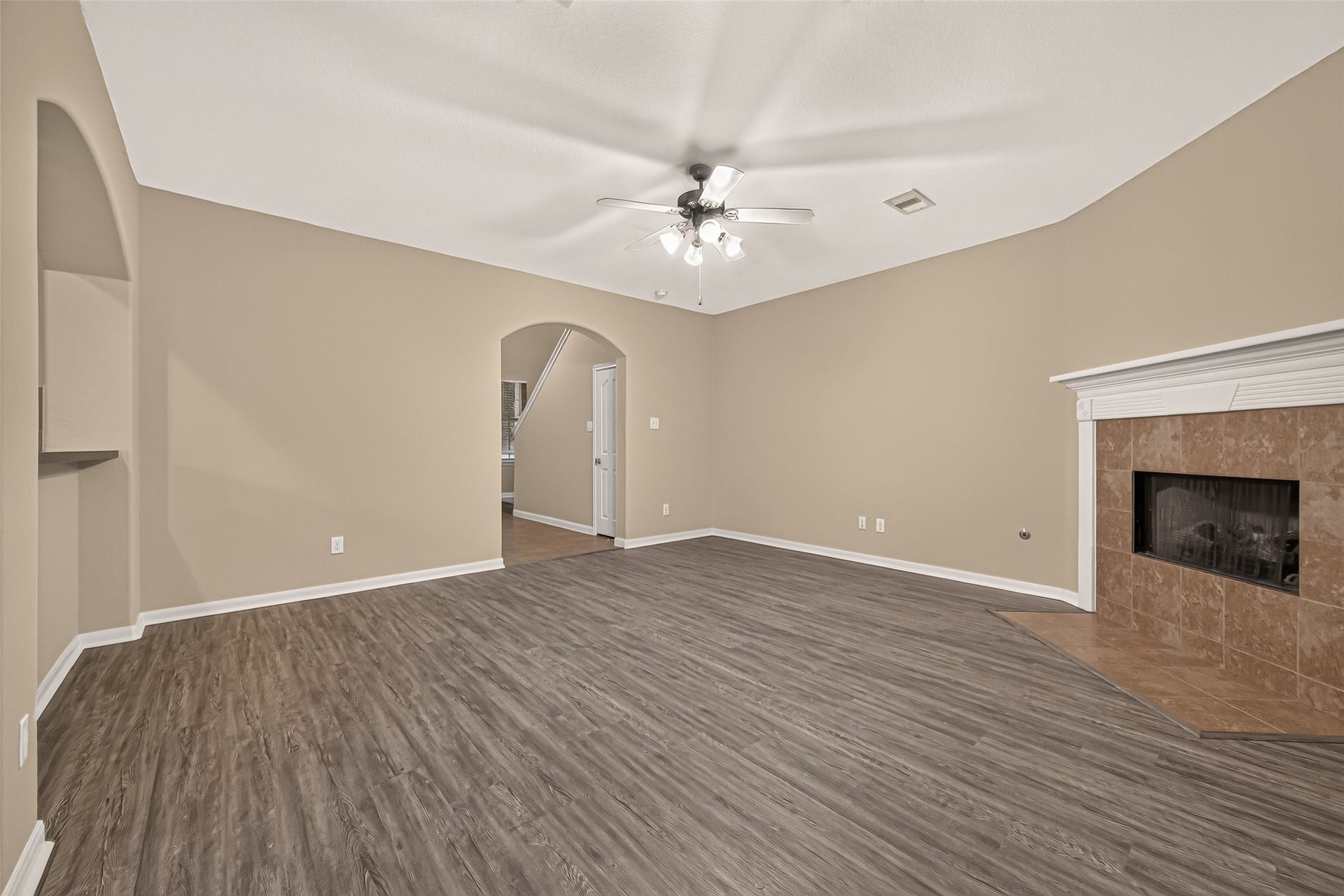 4903 Summer Ridge Drive, Conroe, TX 77303 4903 Summer Ridge Drive, Conroe, TX 77303