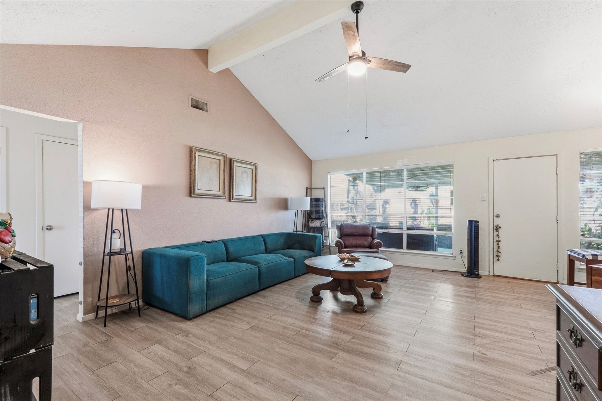 6919 Grant Drive, Richmond, TX 77469 6919 Grant Drive, Richmond, TX 77469