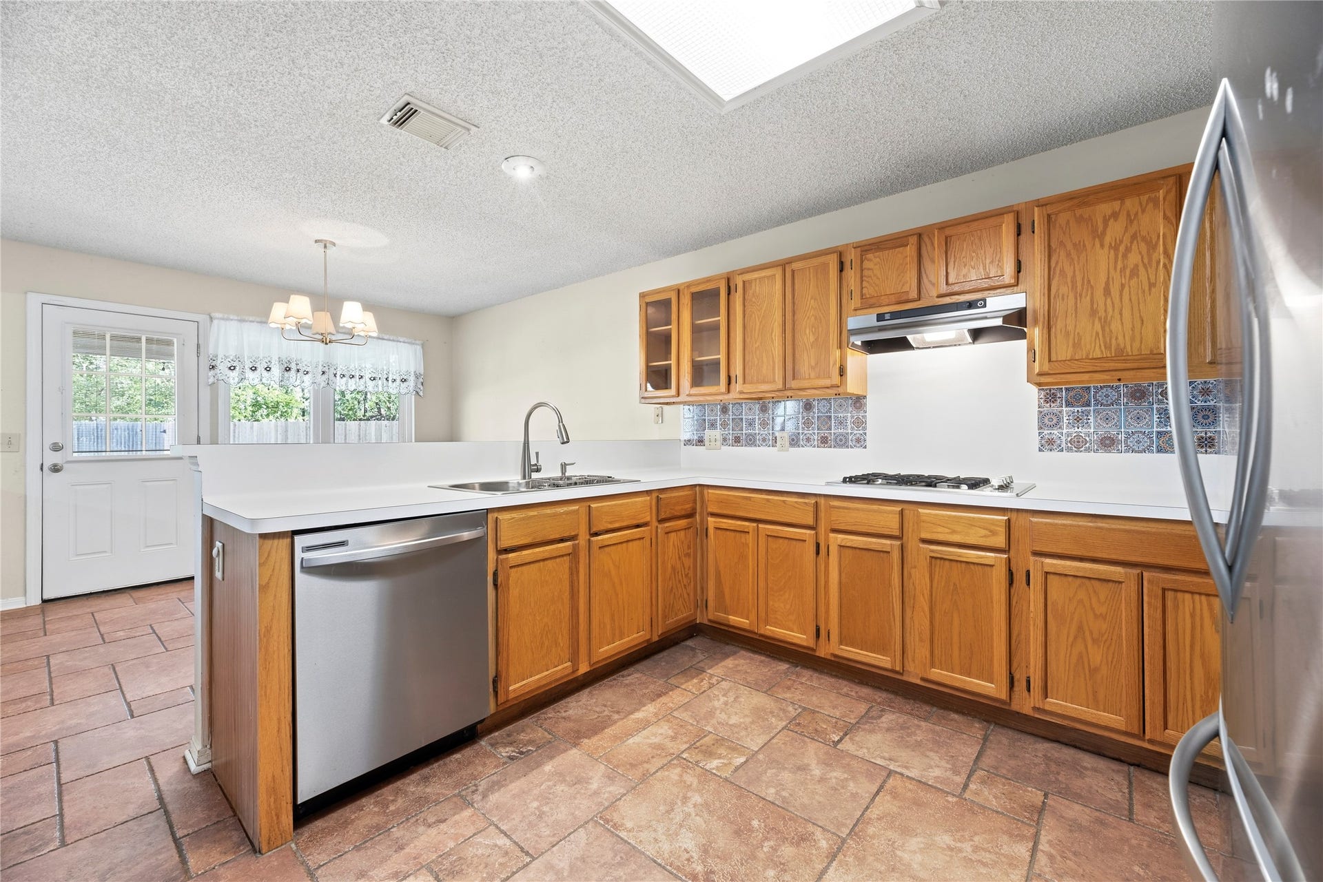 9922 W Cedaredge Drive, Houston, TX 77064 9922 W Cedaredge Drive, Houston, TX 77064