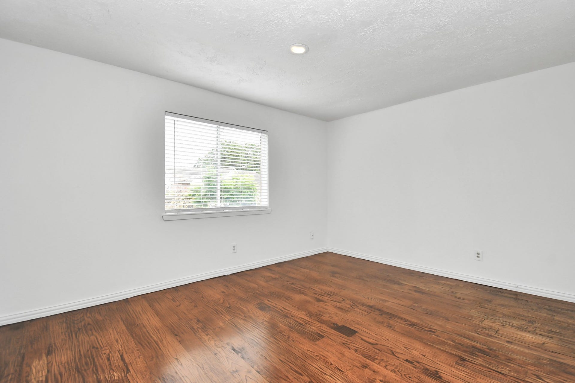 10131 Kent Towne Ln, Sugar Land, TX 77498 10131 Kent Towne Ln, Sugar Land, TX 77498