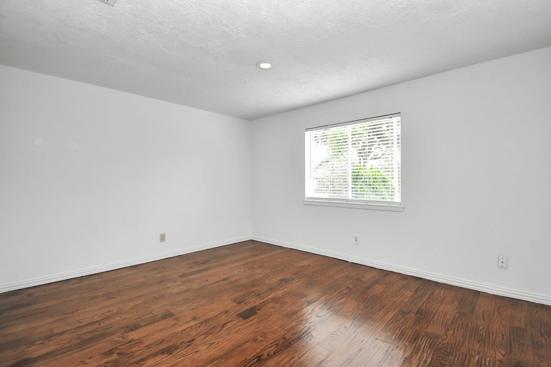 10131 Kent Towne Ln, Sugar Land, TX 77498 10131 Kent Towne Ln, Sugar Land, TX 77498