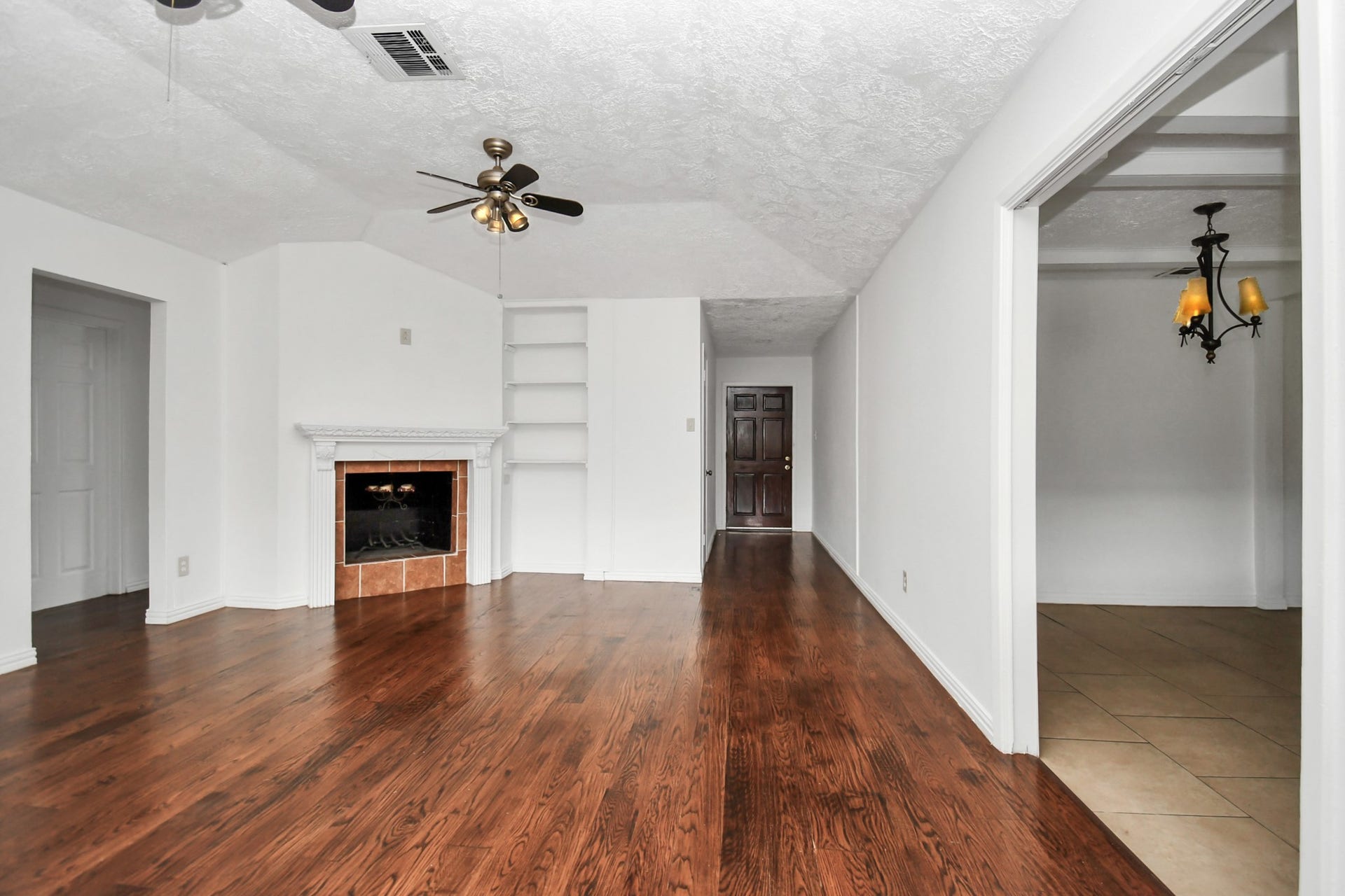10131 Kent Towne Ln, Sugar Land, TX 77498 10131 Kent Towne Ln, Sugar Land, TX 77498