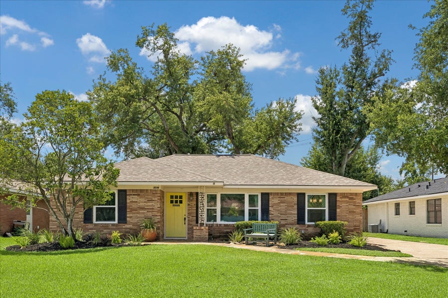 Property photo for 6403 Waltway Drive, Houston, TX