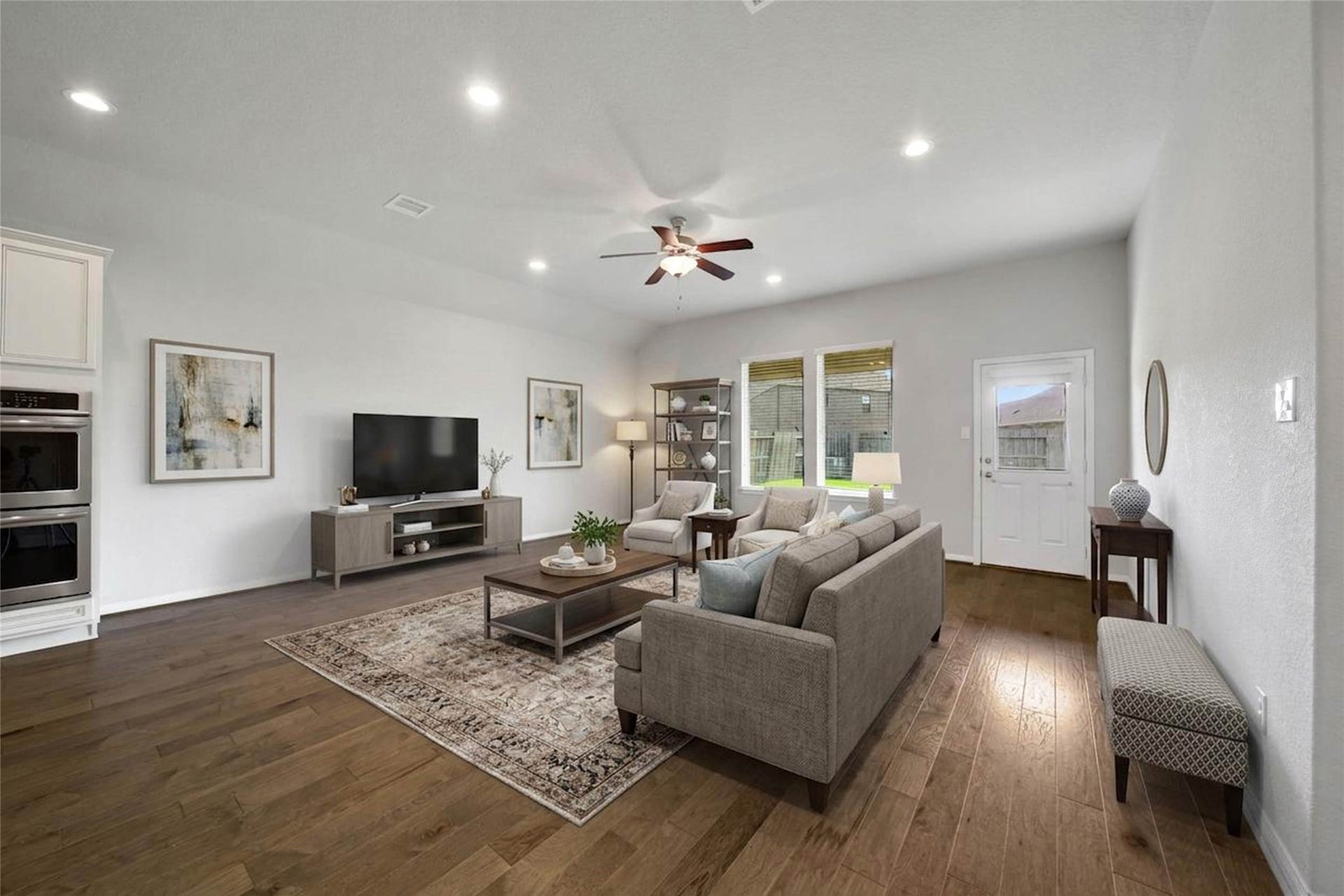 15423 Hopkins Cedar Drive, Humble, TX 77346 Spacious family room (virtually staged)