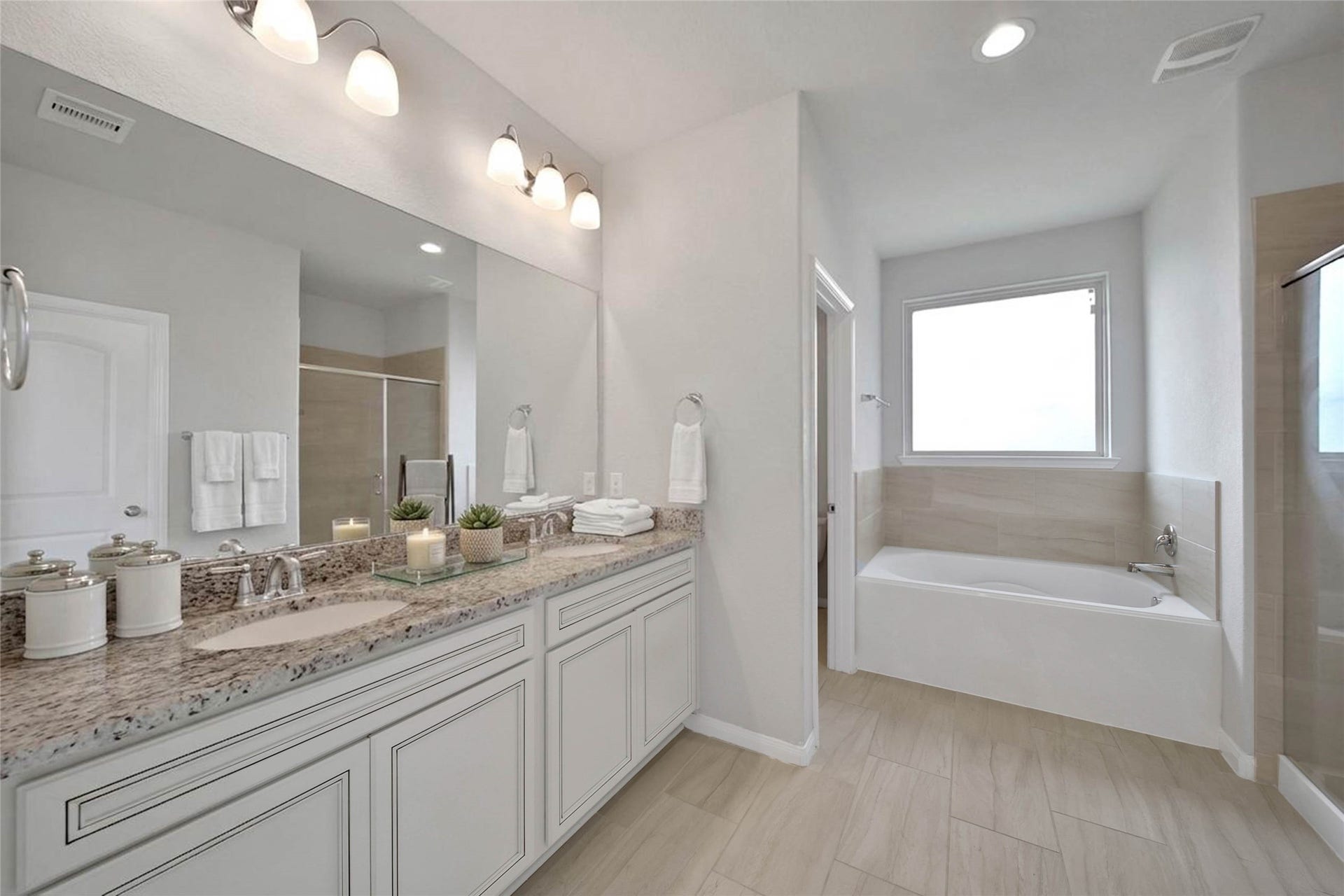 15423 Hopkins Cedar Drive, Humble, TX 77346 Master bath (virtually staged)