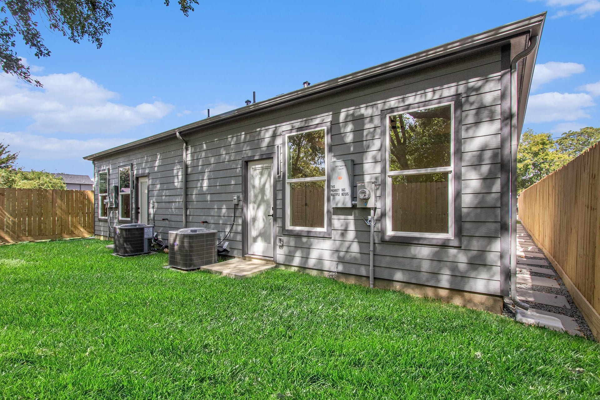 3652 Seabrook Street, #A/B, Houston, TX 77021 3652 Seabrook Street, #A/B, Houston, TX 77021