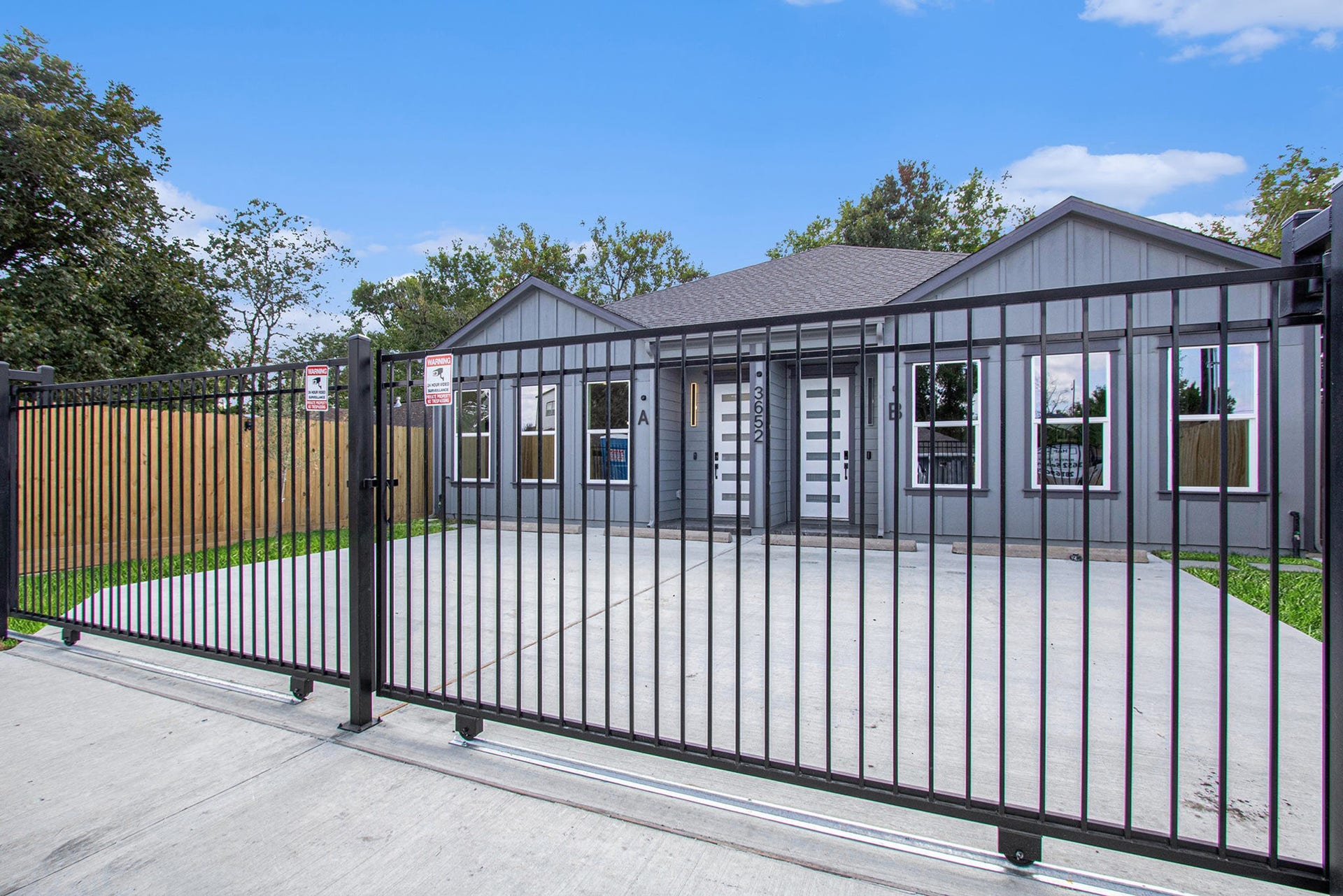 3652 Seabrook Street, #A/B, Houston, TX 77021 3652 Seabrook Street, #A/B, Houston, TX 77021