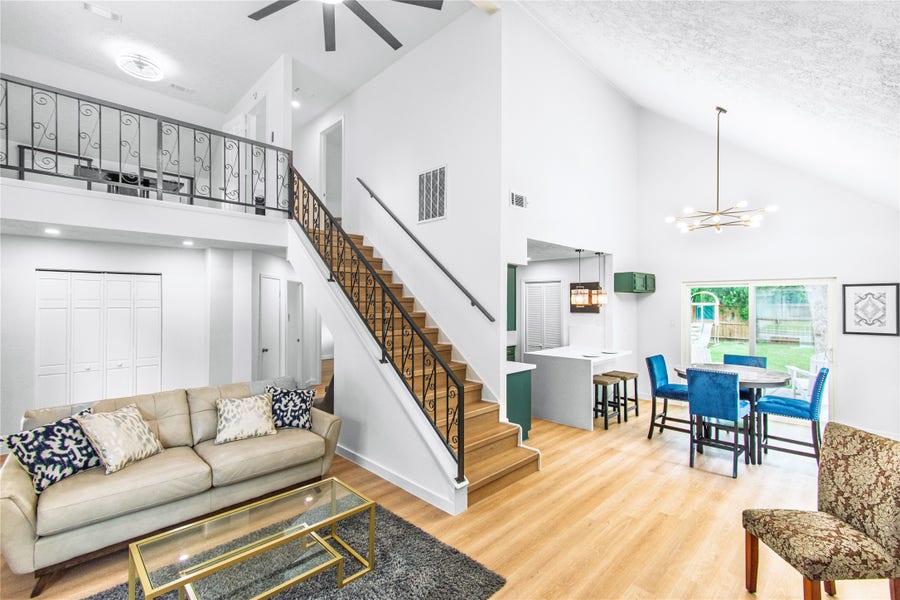 Property photo for 7514 Glenbriar Place, Houston, TX