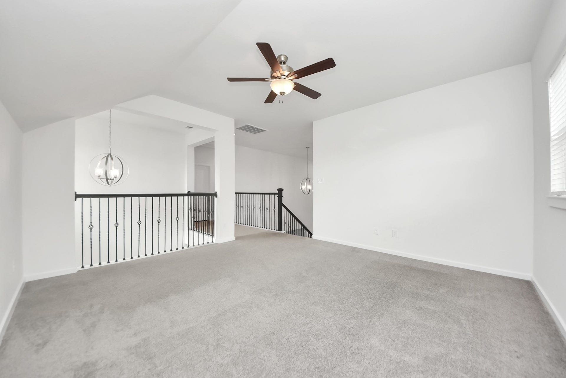 7319 Perching Hawk Trail, Katy, TX 77493 Upstairs gameroom