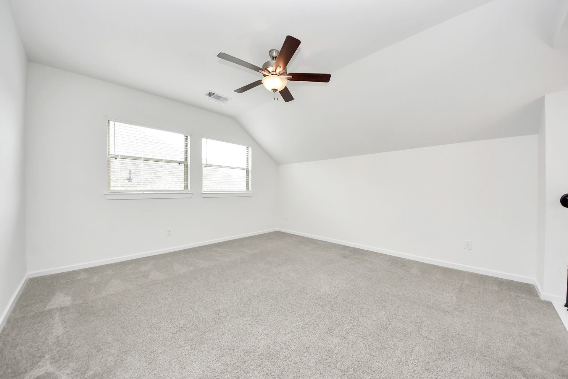 7319 Perching Hawk Trail, Katy, TX 77493 Upstairs gameroom