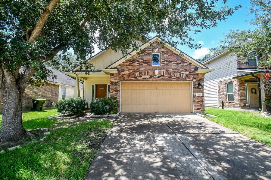 Property photo for 15518 Crawford Crest Lane, Houston, TX