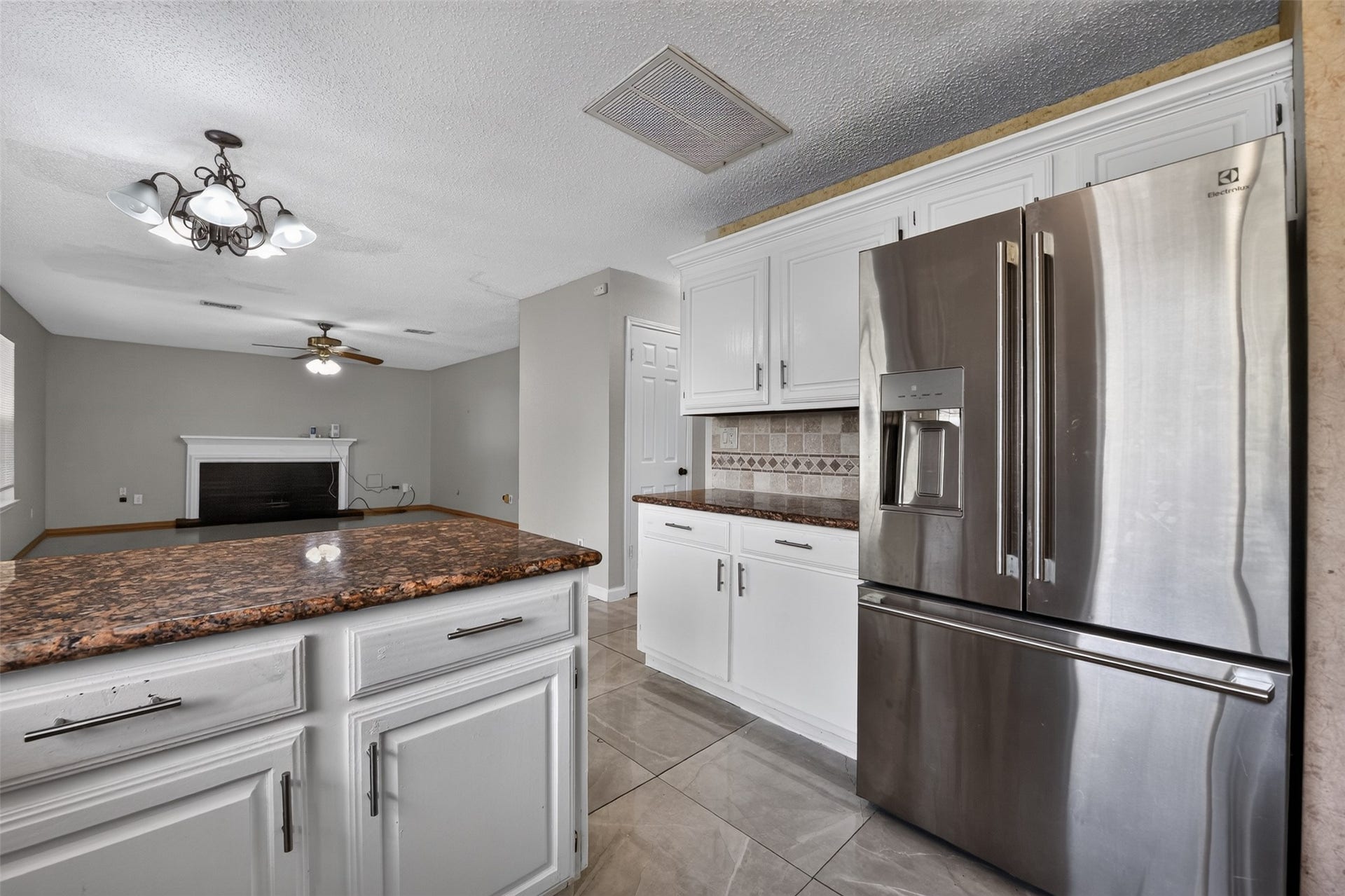 3423 Green Fields Drive, Sugar Land, TX 77479
