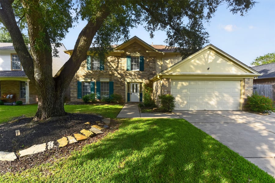 Property photo for 3423 Green Fields Drive, Sugar Land, TX