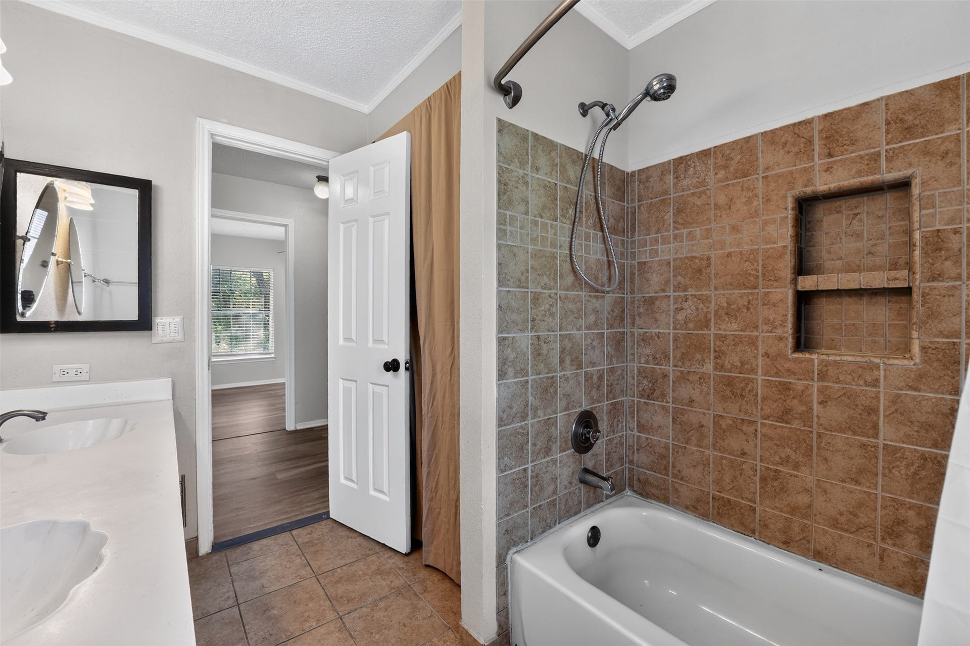 3423 Green Fields Drive, Sugar Land, TX 77479