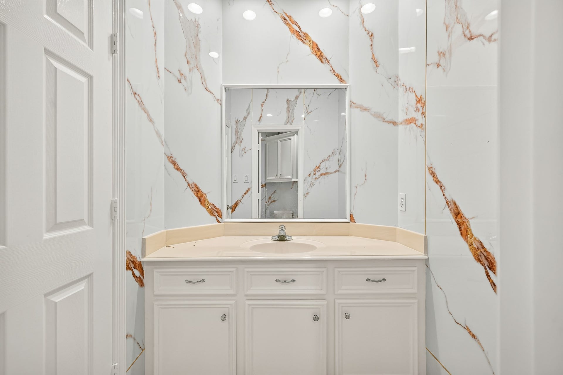 3707 Abbeywood Drive, Pearland, TX 77584 3707 Abbeywood Drive, Pearland, TX 77584