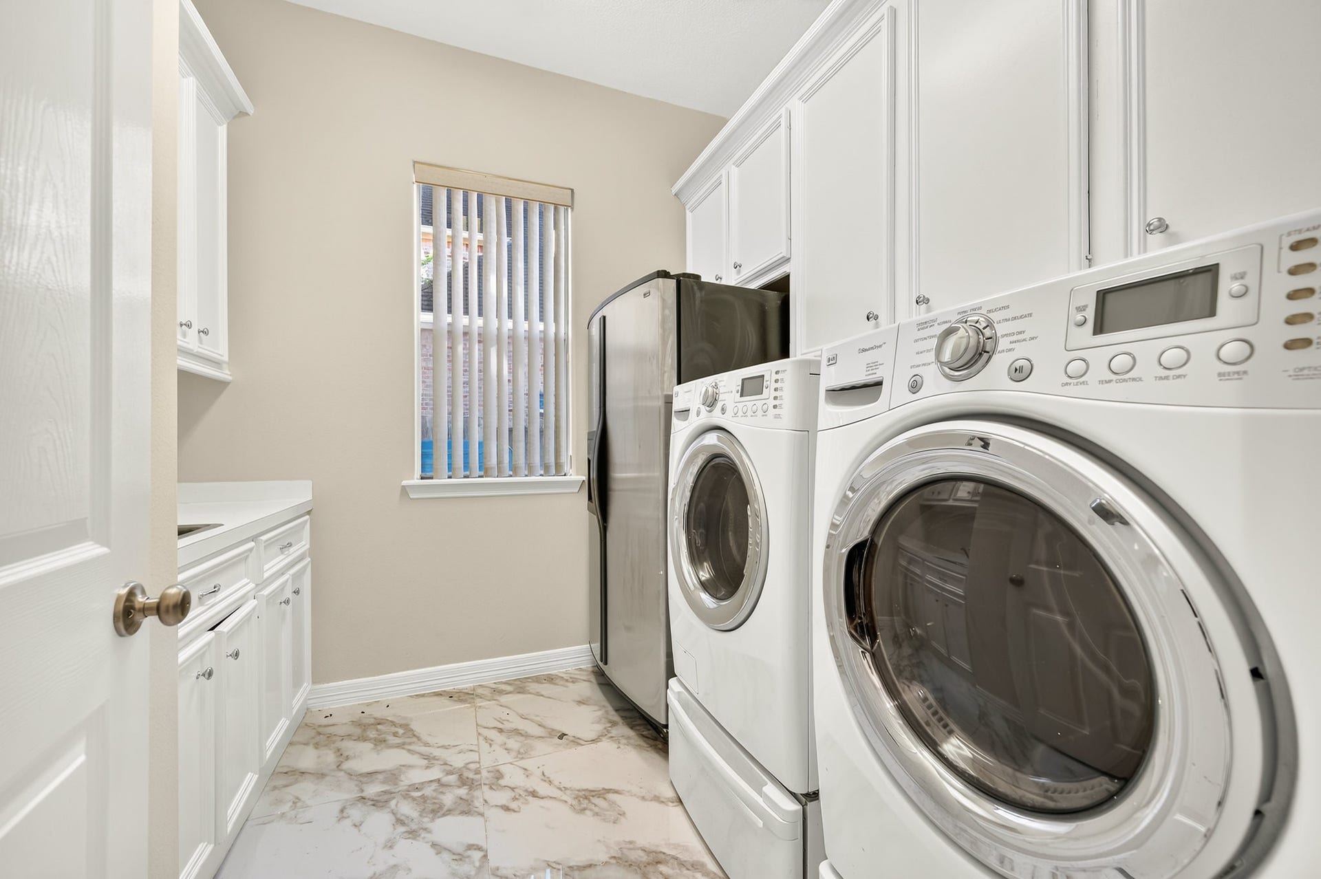 3707 Abbeywood Drive, Pearland, TX 77584 3707 Abbeywood Drive, Pearland, TX 77584