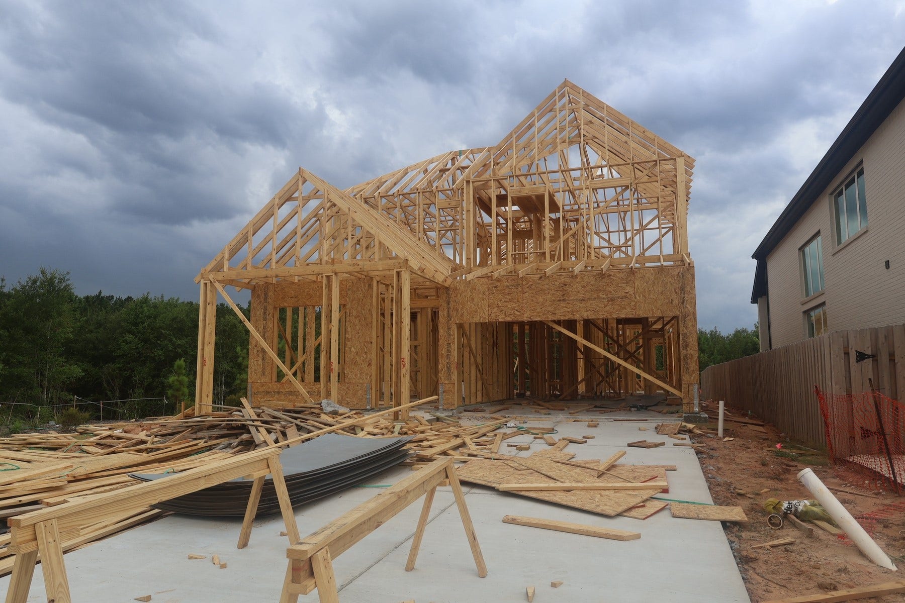 Let us show you how our advanced framing techniques have stood the test of time and allow more insulation for a quieter and more energy-efficient home.