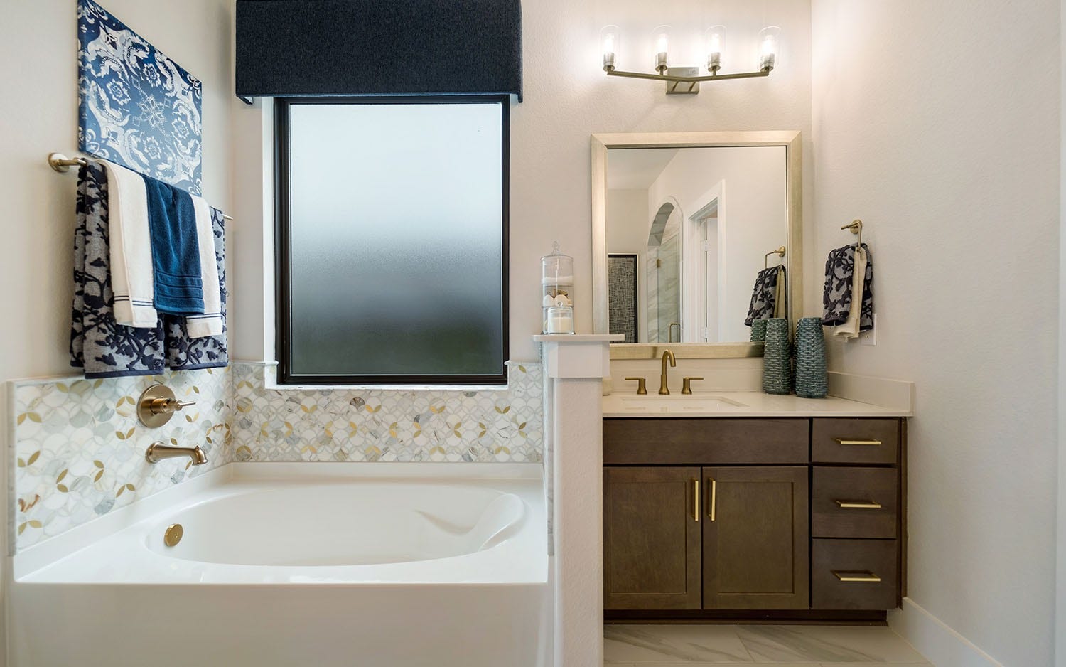 3610 Compass Pointe Court, Angleton, TX 77515 3610 Compass Pointe Court, Angleton, TX 77515