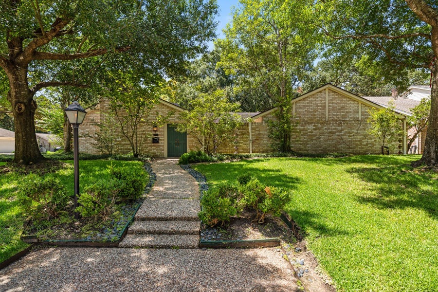 Property photo for 13703 Queensbury Lane, Houston, TX